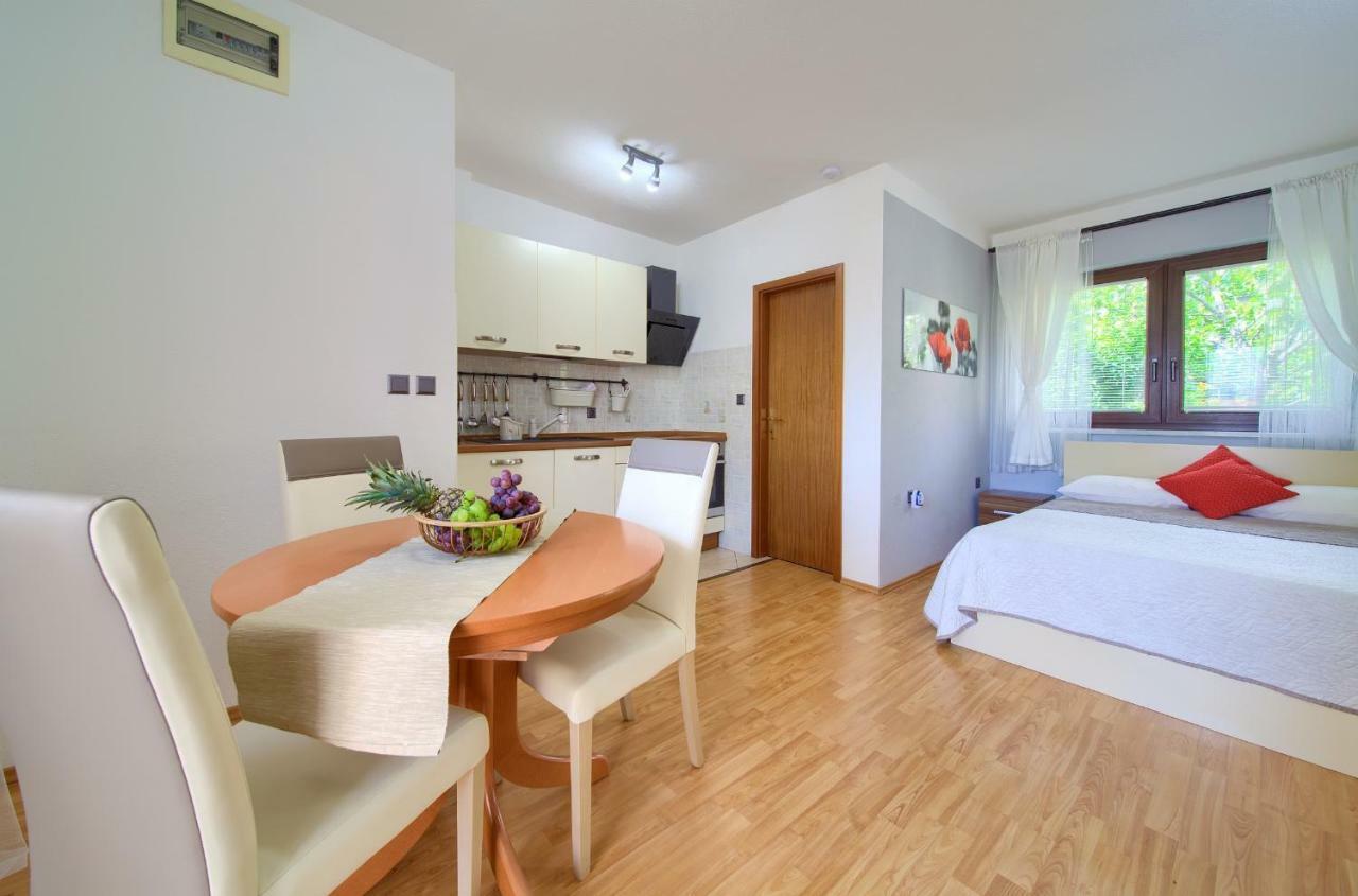 Apartments Stolfa Krk Town Εξωτερικό φωτογραφία